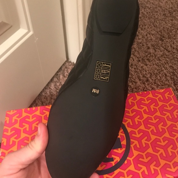 Tory Burch Kaitlin Ballet - Picture 2 of 4